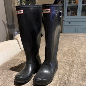 Hunter Black Tall Waterproof Boots